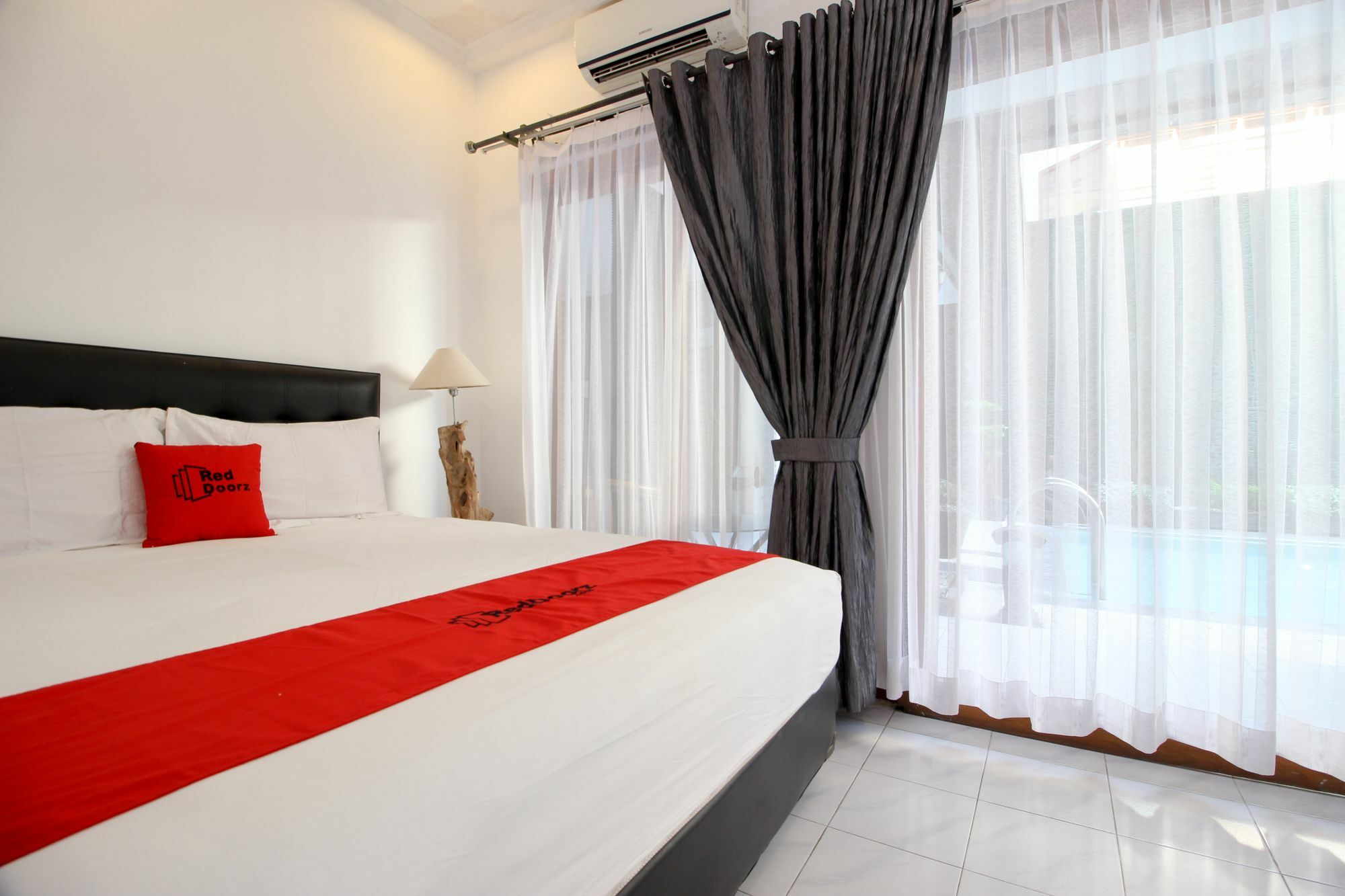Reddoorz Plus @ Prawirotaman 3 يوغياكارتا المظهر الخارجي الصورة